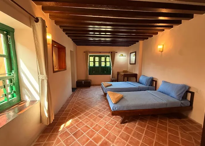 Hajuri Kunj Bungalow